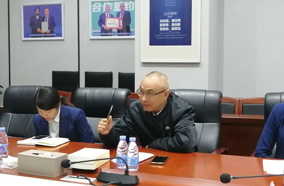 进建党的二十大心灵和习近平新时期中国特色社会主义思想座谈会——PP电子党支部2024第一次党怨佧个会议召开